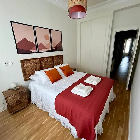 Magnolios De Lain Calvo Apartment