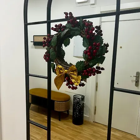 Magnolios De Lain Calvo *